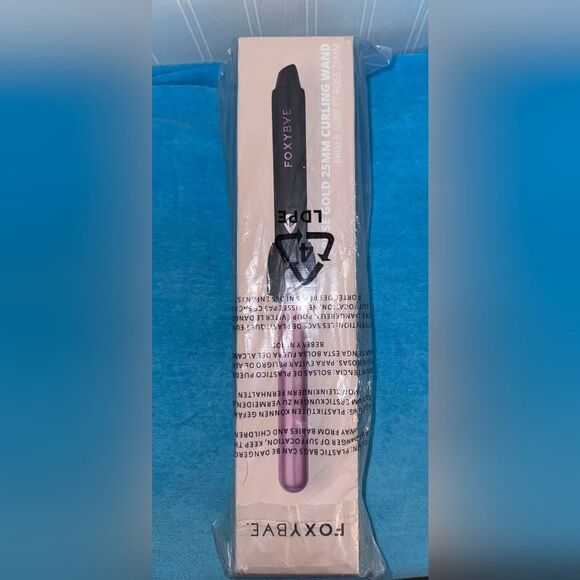 Other - NEW FOXYBAE® 25MM Black Curling Wand With Rose Gold Colored Barrel